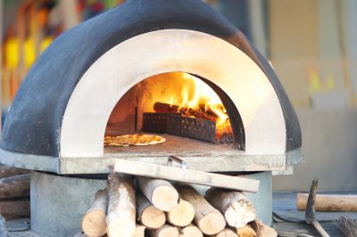 Outdoor Kitchen Pizza Oven